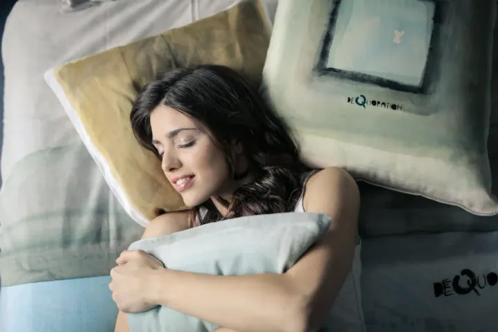 Deep Sleep vs REM: Which One Actually Repairs Your Body